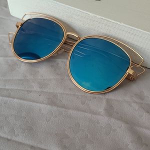 Rescue Rose Gold Sun Glasses